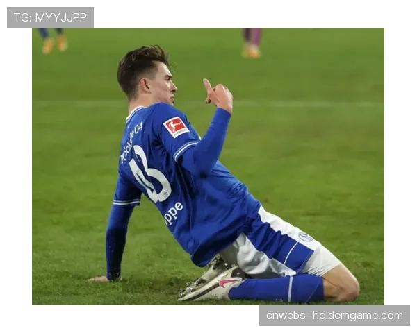 特写:从重伤中归来,时隔358天,南特后卫卡斯特列托再次为球队登场 特写:从重伤中归来,时隔358天,南特后卫卡斯特列托再次为球队登场